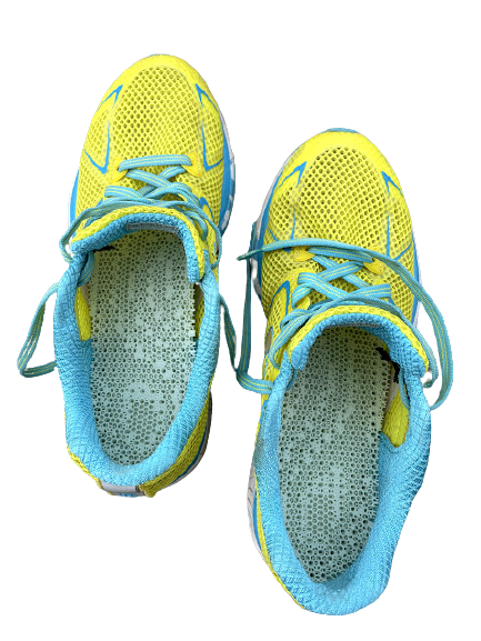 topview-teal-yellow-shoes topview-teal-yellow-shoes